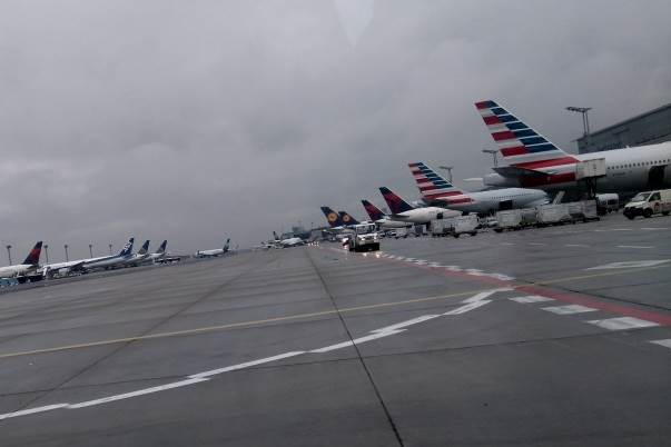  Panika u Rostovu: Aerodrom ispražnjen zbog "bombe" 