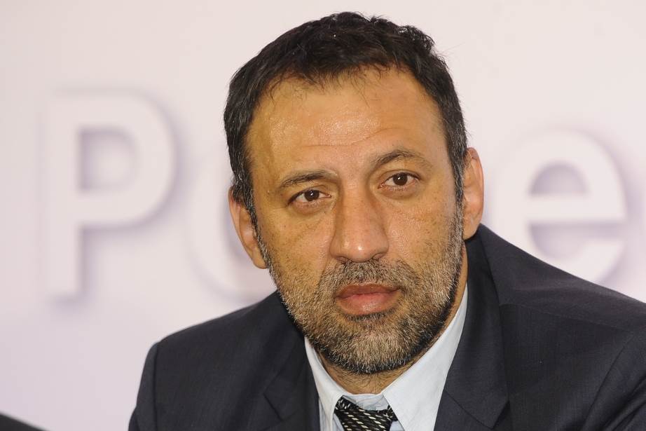  Vlade Divac doživio saobraćajnu nezgodu na crnogorskom primorju 