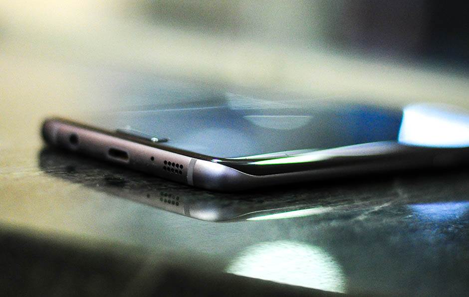  Apple kopira Samsung smartfon... 
