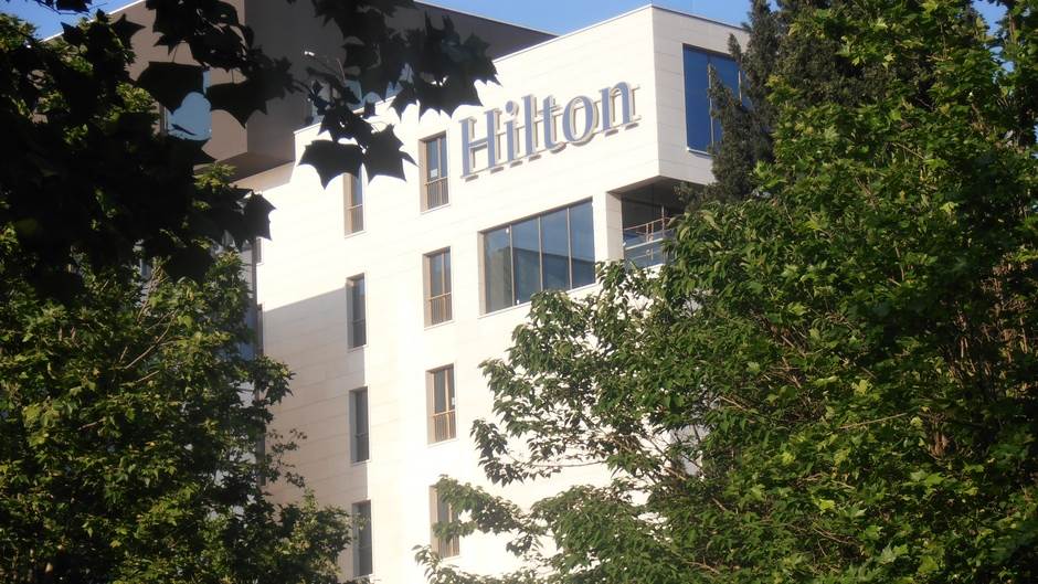  Hotel Hilton zvanično otvoren 
