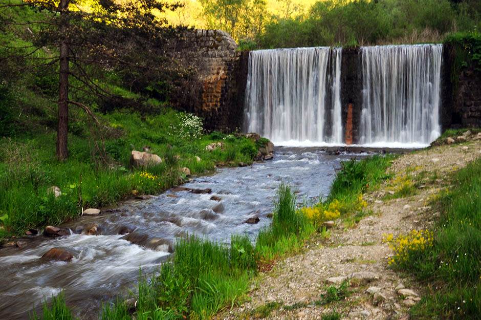  VELIKA ŽEĐ: Nema vode za sve ljude 