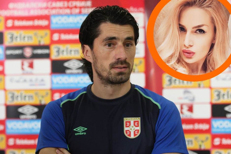  Srpski fudbaler u problemu zbog nje (FOTO) 