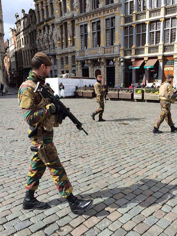  Panika u Briselu! Policija jurila lažnog "Bonda" 