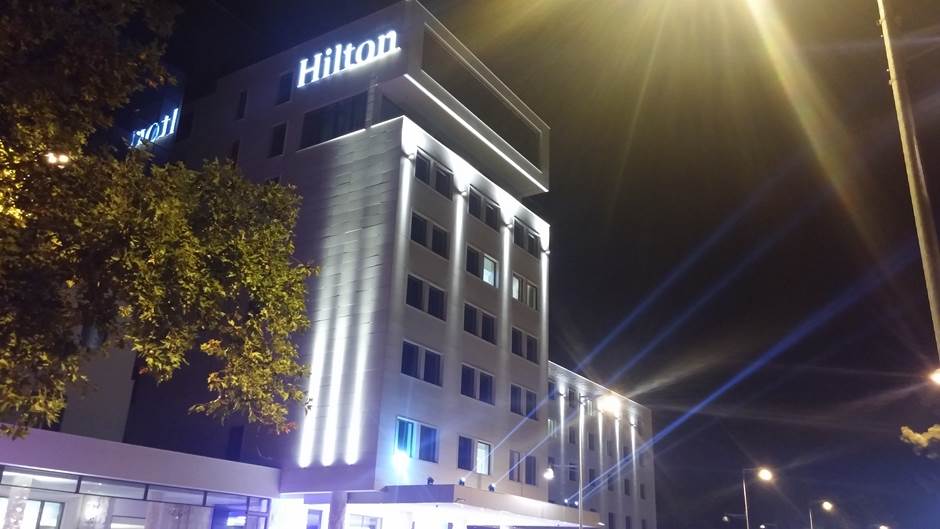  Podgorica: Dojava o podmetnutoj bombi u Hiltonu! 
