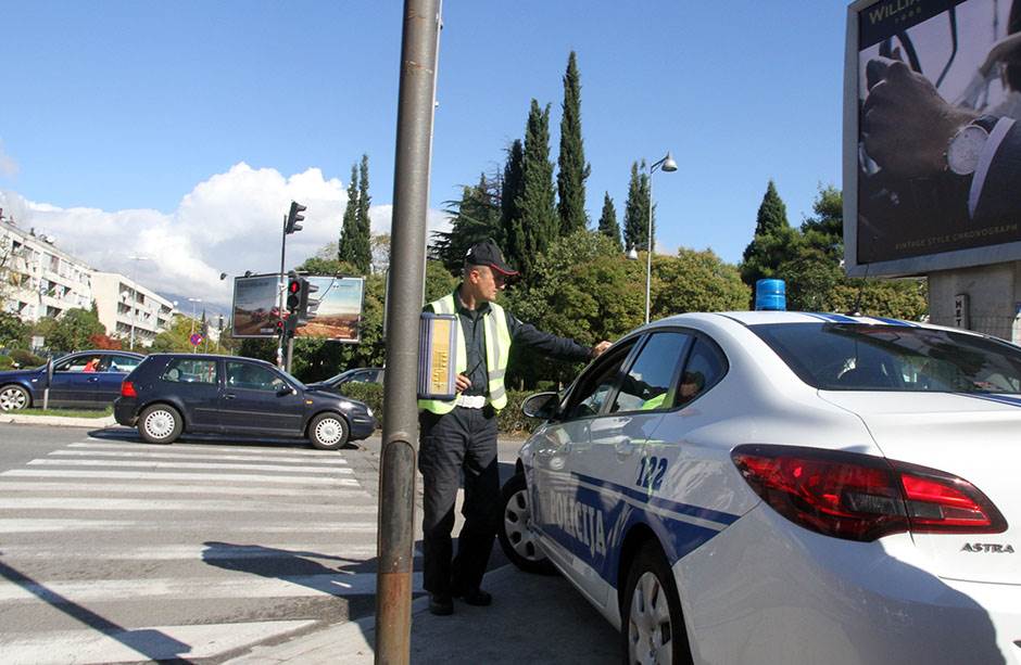 UHAPŠENO osam vozača zbog kršenja saobraćajnih propisa 