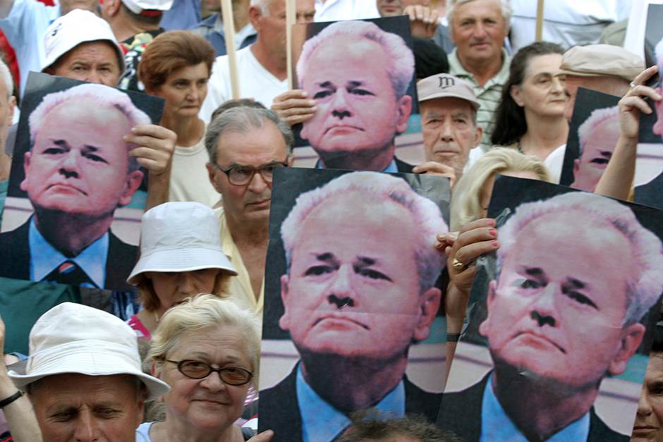  Uspon i pad Miloševića, dan kada je došao na vlast 