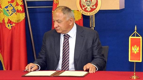  Lazović: Krivokapić sjedio na dvije stolice 