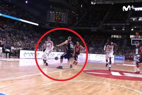  Luka, majstore - "dete" drži čas košarke! (VIDEO) 