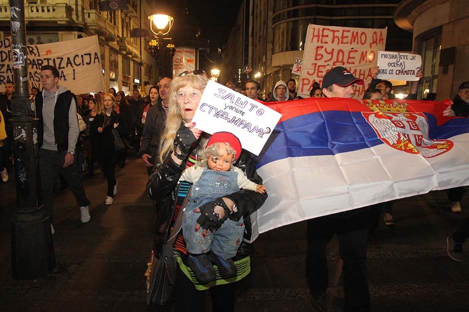  PROTESTI posle "pauze": Šetnje širom Srbije FOTO 