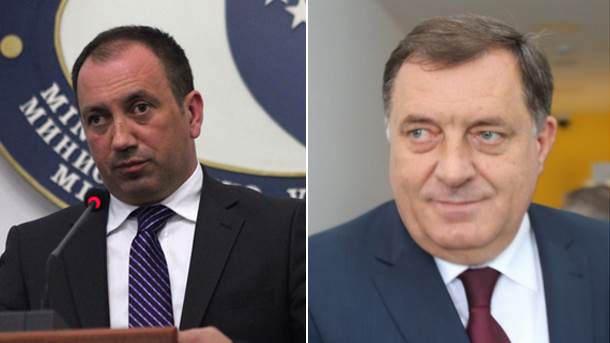  "Primitivno i nediplomatsko ponašanje Dodika" 