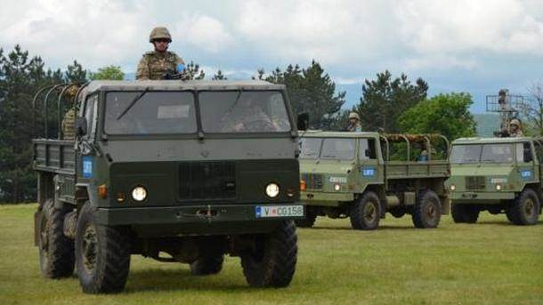  Vojska Crne Gore prodaje vozila i radne mašine 