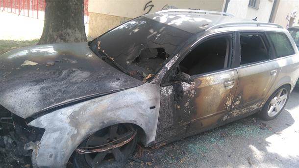  Sarajevo - zapaljena tri automobila 