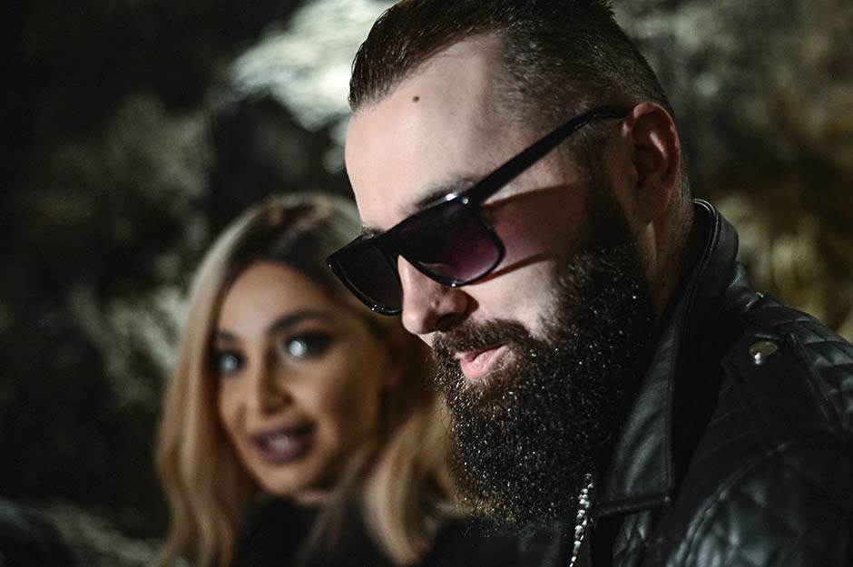  Dzala-Brat-se-razvodi-razvod 