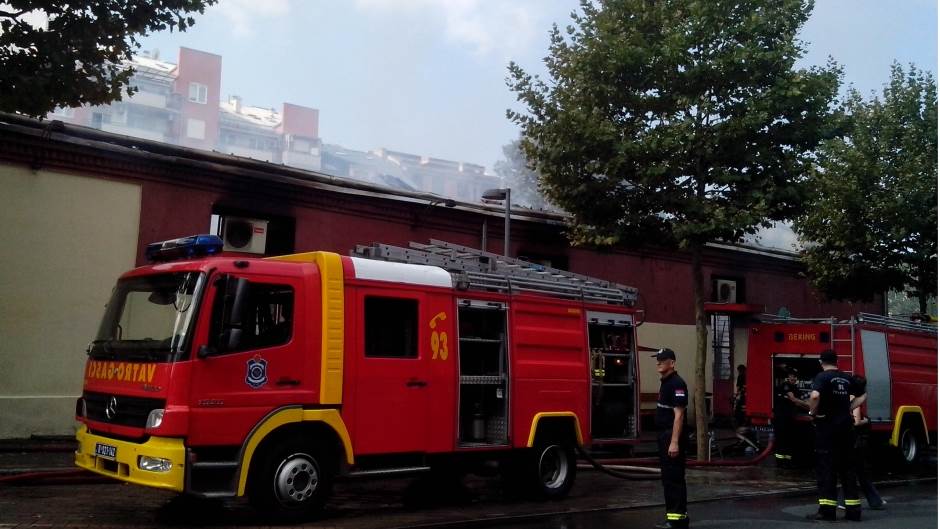  Beogradski tržni centar Depo zahvatio veliki požar 