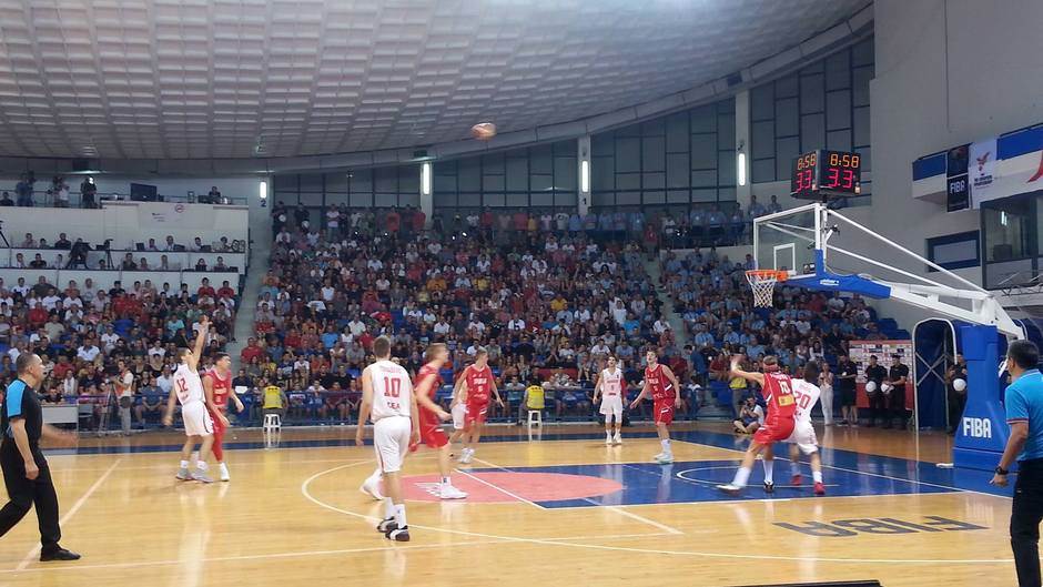  Crna Gora u FINALU Eurobasketa! 