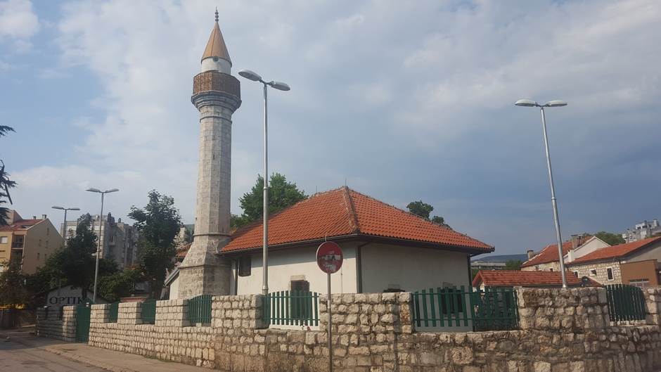  Džamija Hadži Ismaila - jedina očuvana u Nikšiću 