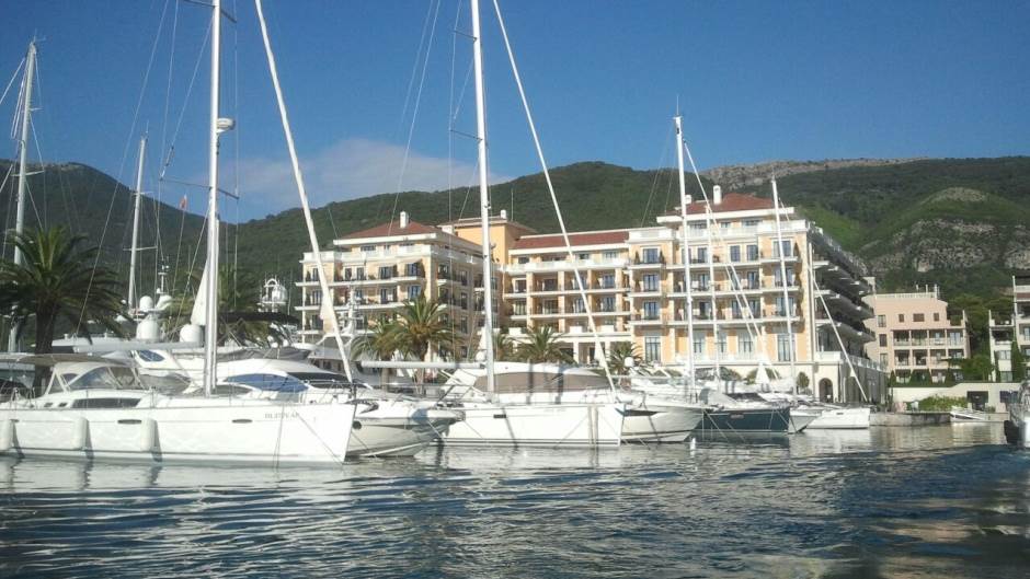  Porto Montenegro prodao nekretnina za 32 miliona! 