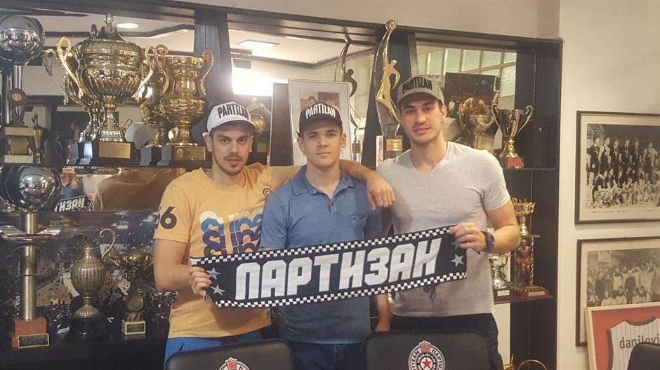  Partizan potpisao trojicu! 
