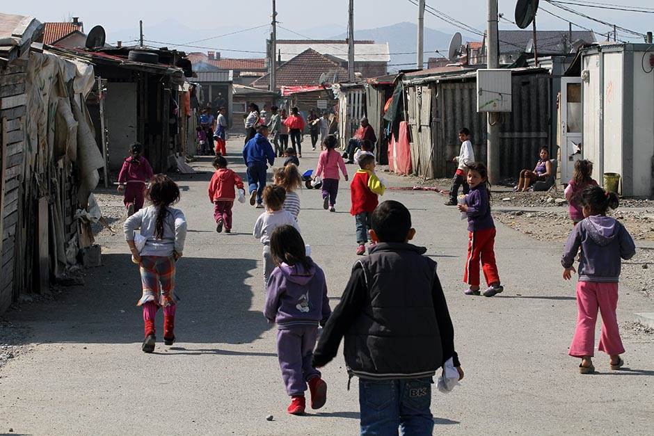  Povećava se broj romske djece uključene u obrazovni sistem djece u Crnoj Gori 