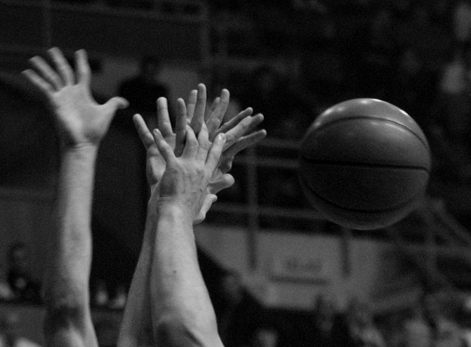  Tuga: Preminuo mladi košarkaš iz Niša 
