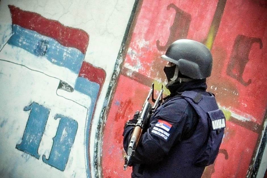  Svet zabrinut: Srpska nabavlja puške za policiju 