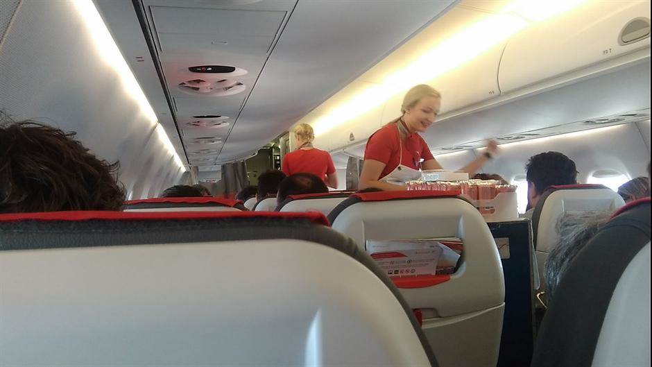  Zašto je hrana bljutava u avionu 