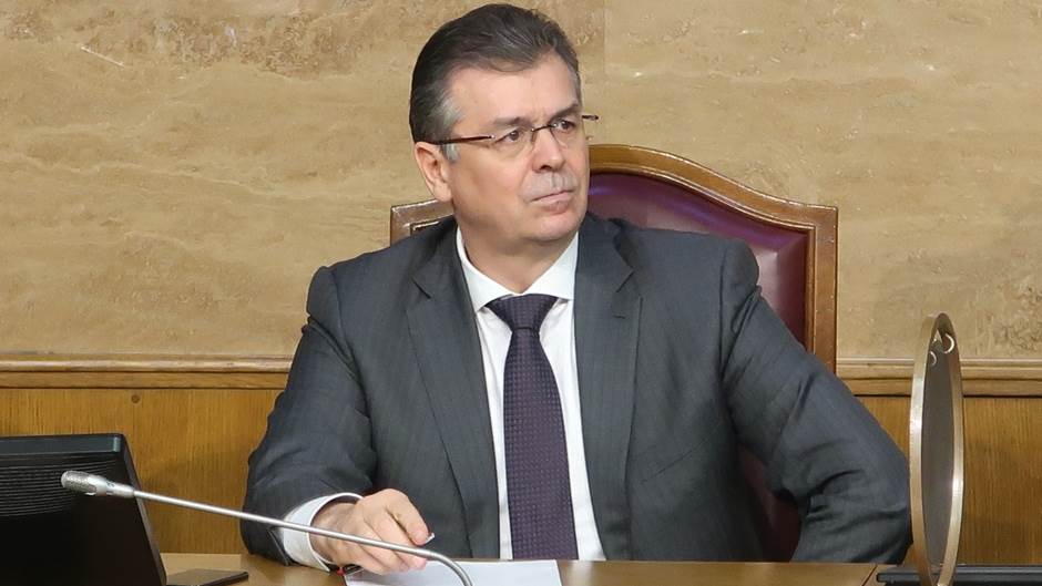  Branimir Gvozdenović pozvao je sve parlamentarne partije da aktivno  učestvuju u radu tog tijela 