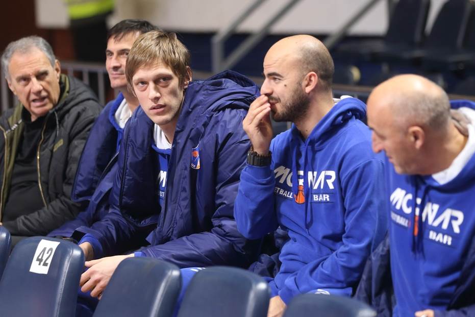   Mornar bez Lukovića napada Ostende 