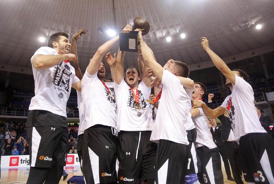  ŠOK: Partizan ubuduće u bordo dresovima! 