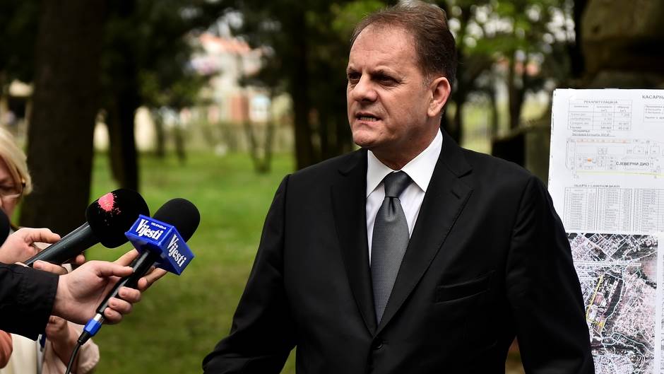  Stijepović: Đukanović pobjeđuje u prvom krugu! 