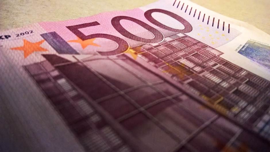  od 27. januara 2019. godine više neće izdavati novčanicu u apoenu od 500 eura 