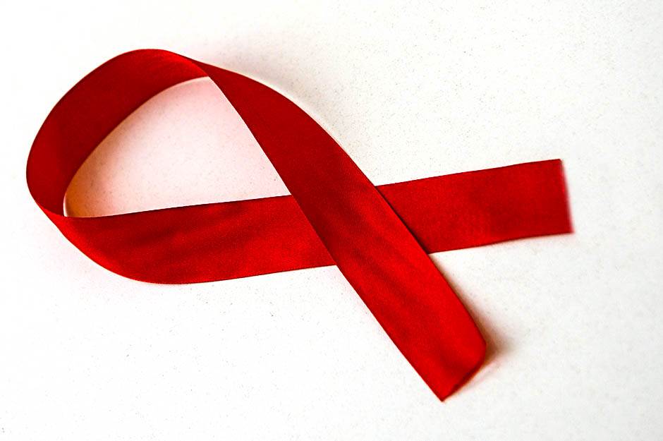  Crna Gora mora intenzivnije raditi na prevenciji HIV-a na svim nivoima 