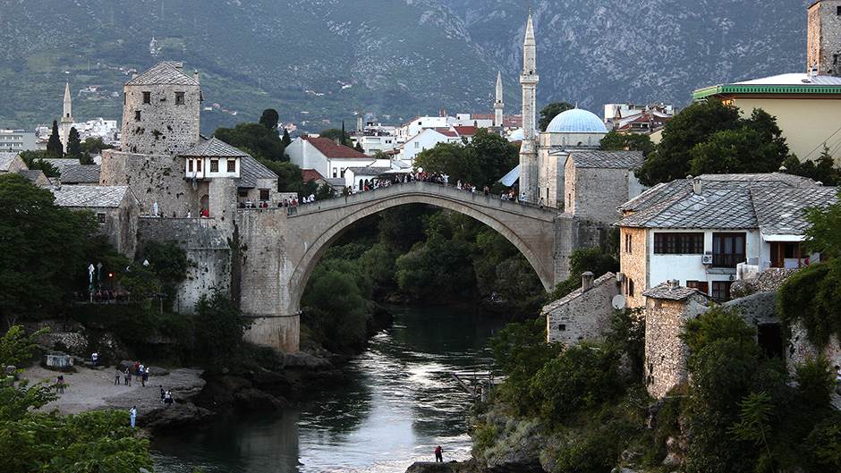  Zemljotres pogodio Mostar  