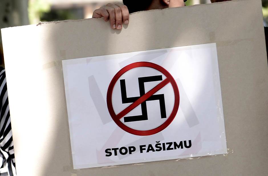 I u Zagrebu cvjetaju nacistički grafiti 