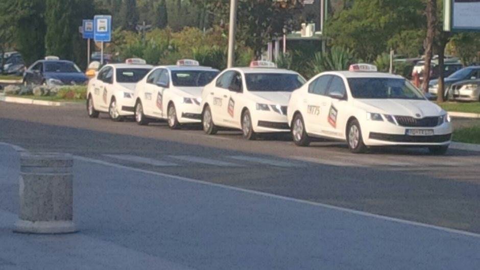  taksi prevoznici protest crna gora  