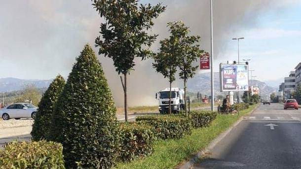  Požar na Starom aerodromu (FOTO) 