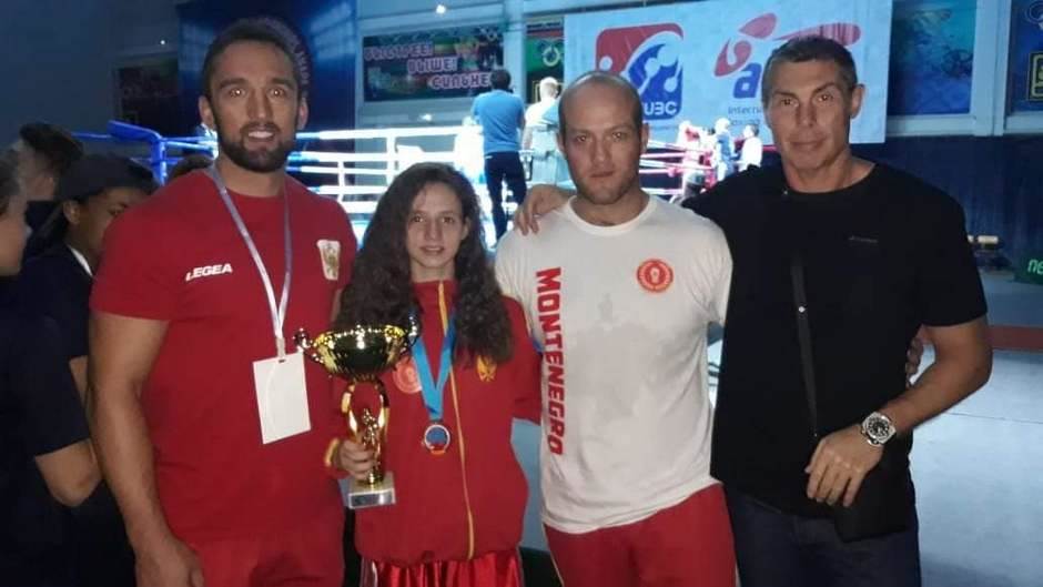  Bojana Gojković odbranila titulu na juniorskom prvenstvu Evrope u boksu 