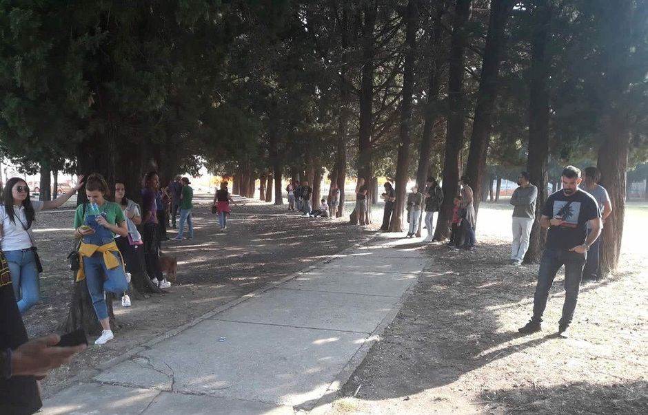 Grupa građana i jutros na gradilištu vrtića u dvorištu Gimnazije Niko Rolović u Baru 