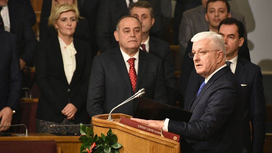  Premijer Marković uputio pismo mitropolitu Amfilohiju 