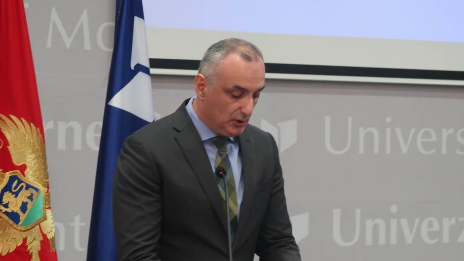  Smijenjen dosadašnji Rektor Danilo Nikolić 