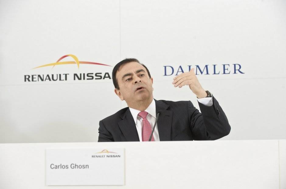  Predsednik kompanije Nissan Motor, Karlos Gosn 