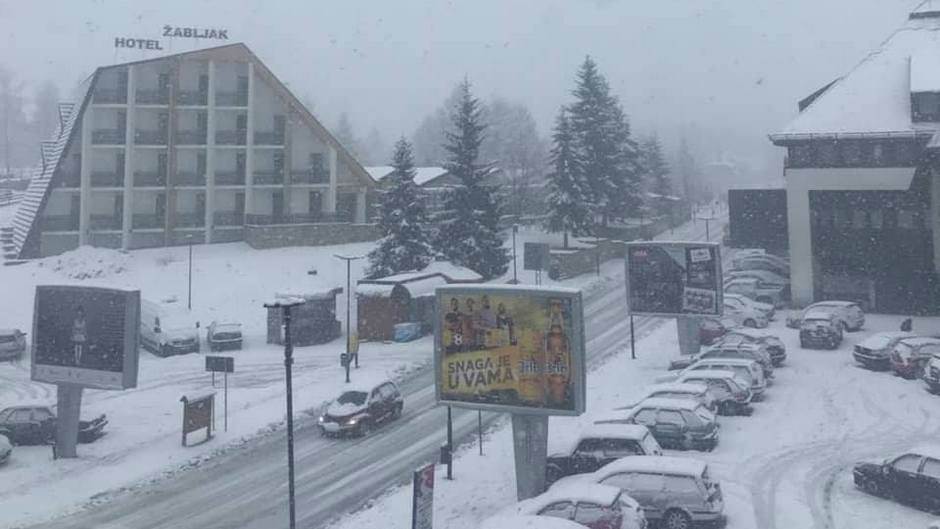  U Crnoj Gori najviše snijega palo na Žabljaku 