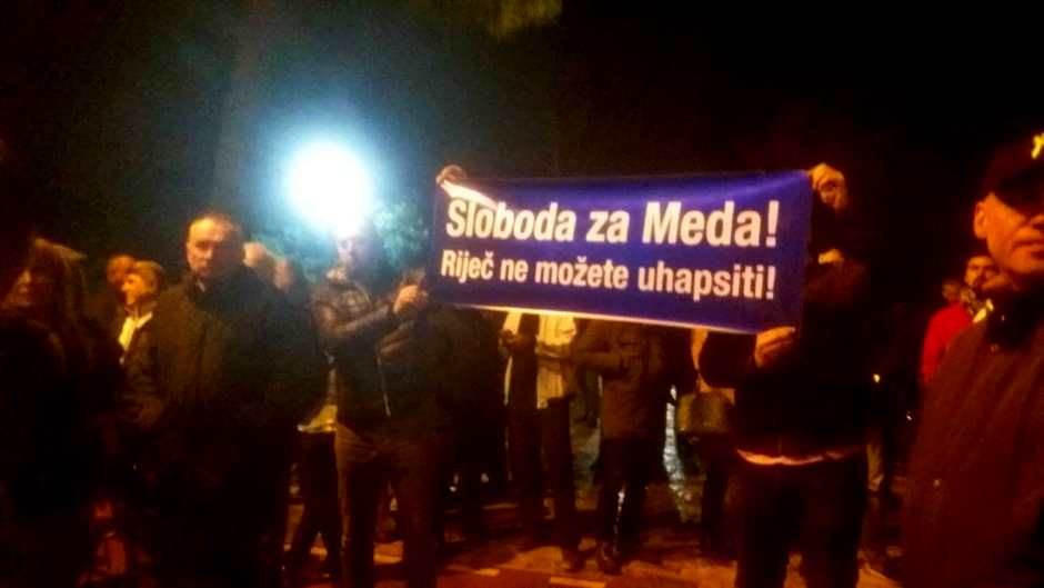  protest df-a ispred skupštine crne gore 