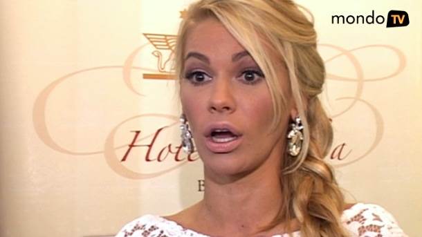  Opljačkana Nataša Bekvalac! 