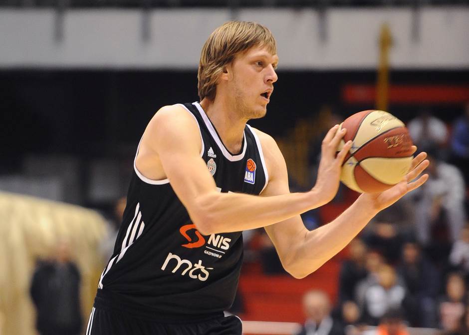  Uroš Luković se vratio u Mornar  