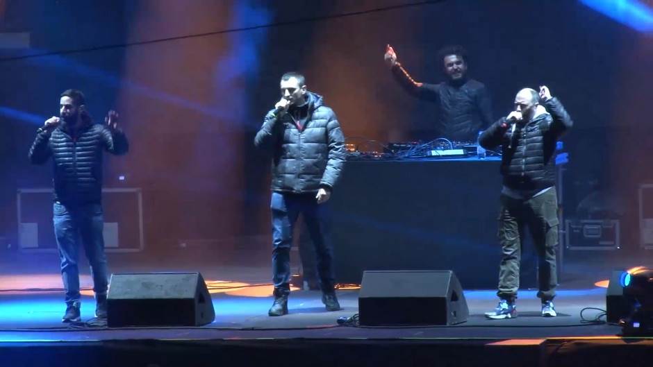  Grupe "Who See", "Beogradski sindikat" i "Most Wanted" sinoć su nastupile u Budvi 
