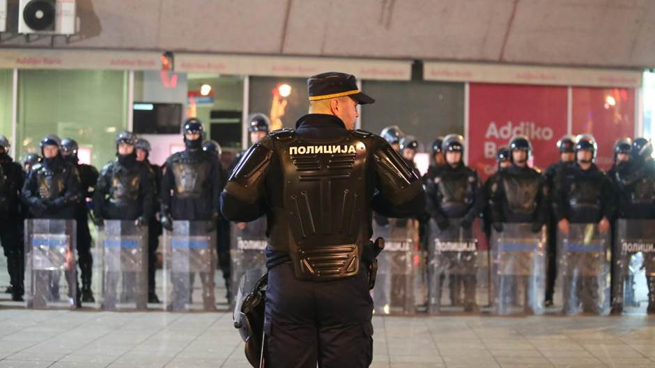  Banjaluka: Svi pušteni iz pritvora, zabrana protesta 