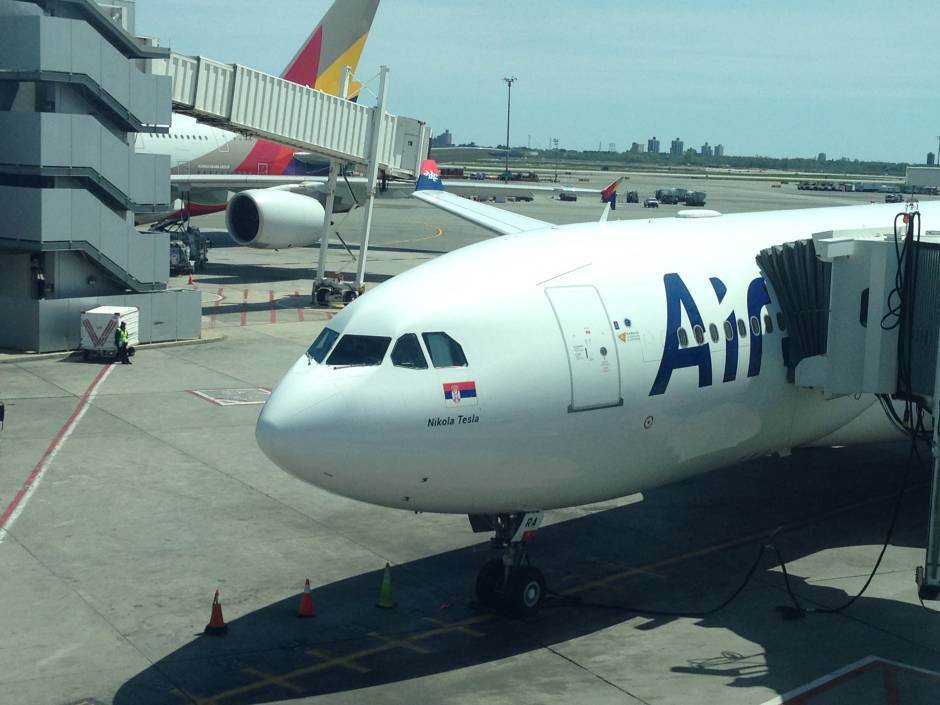  Air Serbia uvodi TRI DODATNA LETA za Tivat 