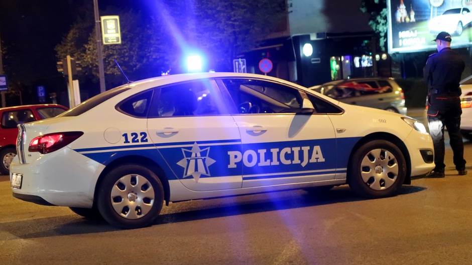  Podgoričaninu kazna od 900 eura zbog vrijeđanja policajaca u Budvi 