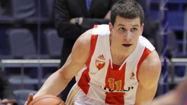  Nedović prvi put protiv Zvezde 